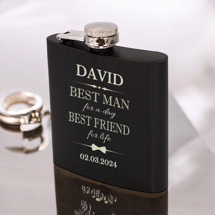 The Timeless Appeal of Hip Flasks as Wedding Gifts