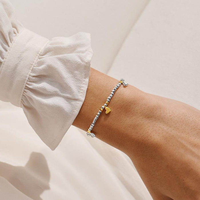 Joma Jewellery Sparkle Confetti A Little 'Amazing Auntie' Bracelet