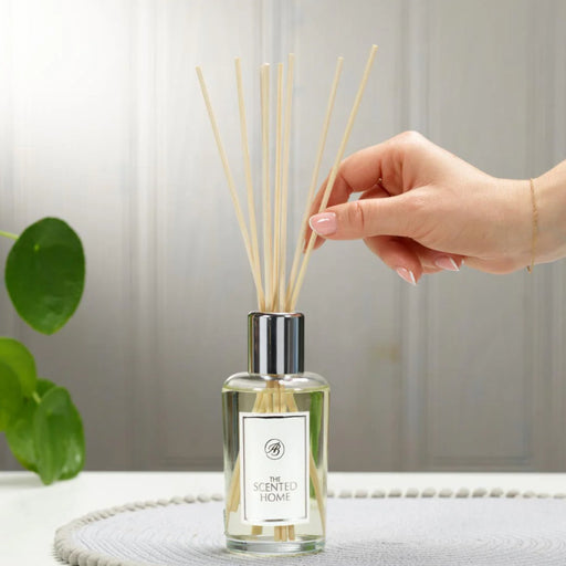 Ashleigh & Burwood: Exotic Spices Reed Diffuser 150ml - Home Fragrance - Ashleigh & Burwood - Bumbletree
