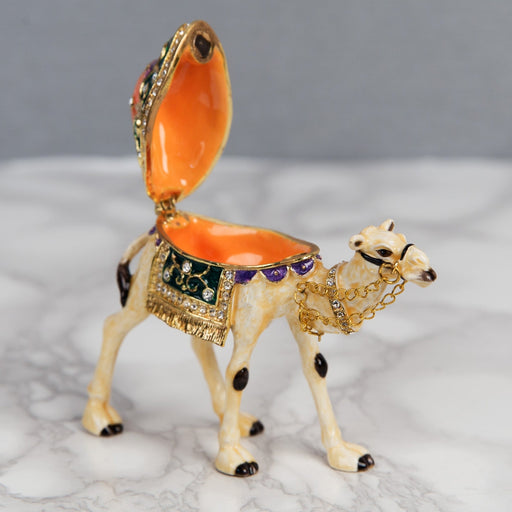 TRINKET FIGURINE WALKING CAMEL - Bumbletree Ltd