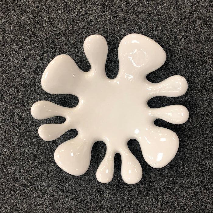 Ceramic Round Splash Dish - White - Bumbletree Ltd