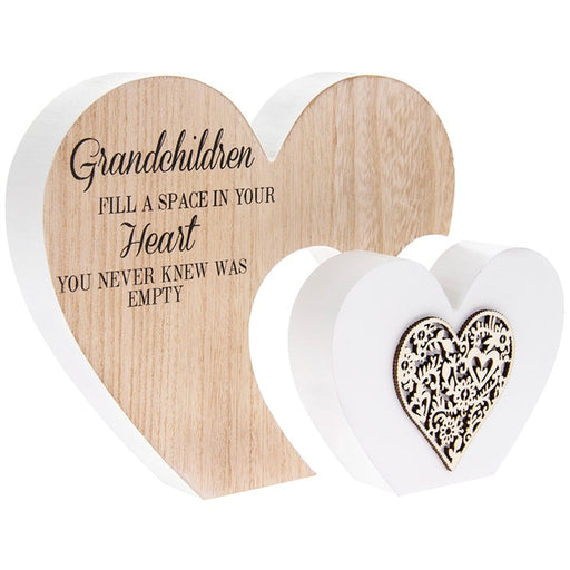 Grandchildren Fill A Space In Your Heart Sentiment Plaque - Bumbletree Ltd